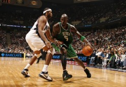 爱游戏智能平台-广州队逆转成功，豪取赛季重要胜利，广州队宣布