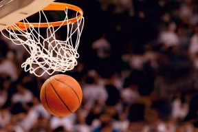 爱游戏官方入口-美国队主场胜利，稳居前列位置，美国队比赛结果