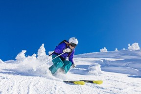 爱游戏中国-瑞士马术协会设立“Schwingfest”奖学金，支持传统马术研究。